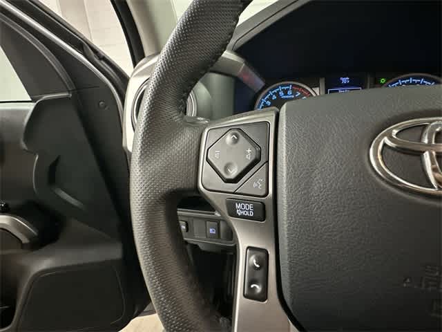 Thumbnail: 2019 Toyota Tacoma - 8