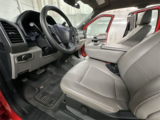 Thumbnail: 2020 Ford Econoline - 13