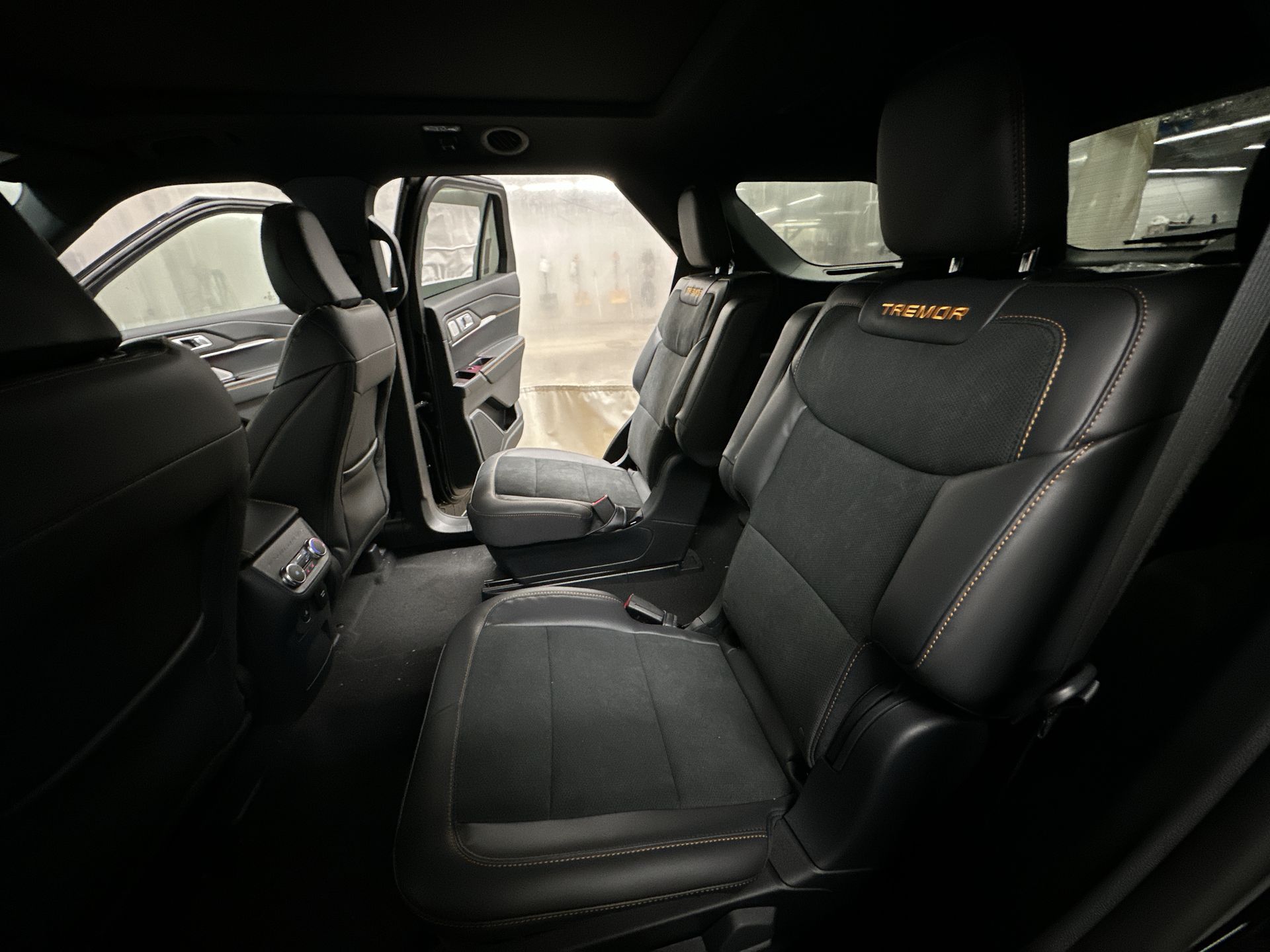 Thumbnail: 2026 Ford Explorer - 18