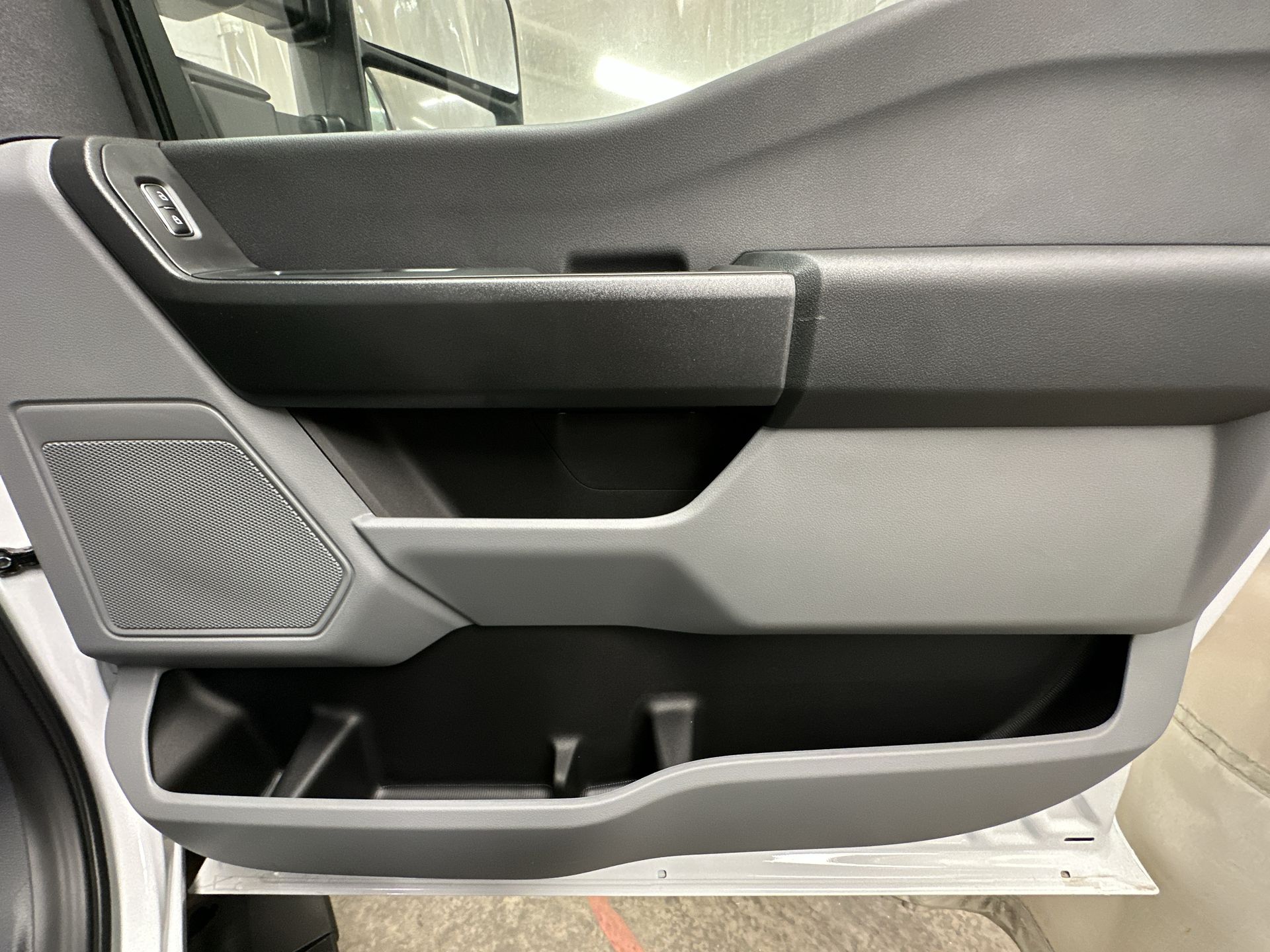 Thumbnail: 2026 Ford Econoline - 19