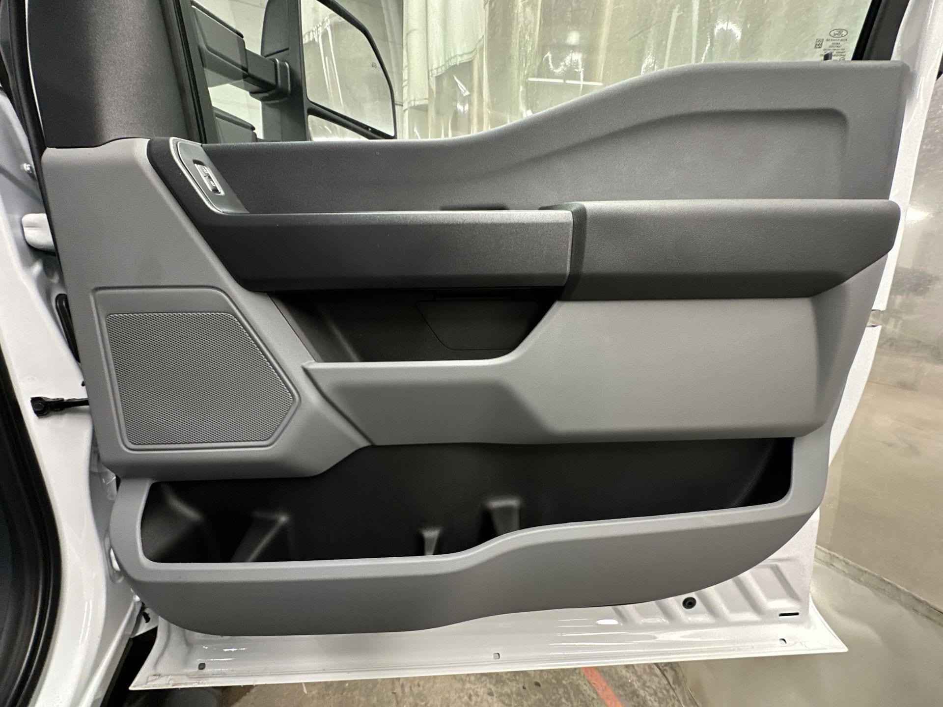 Thumbnail: 2026 Ford Econoline - 20