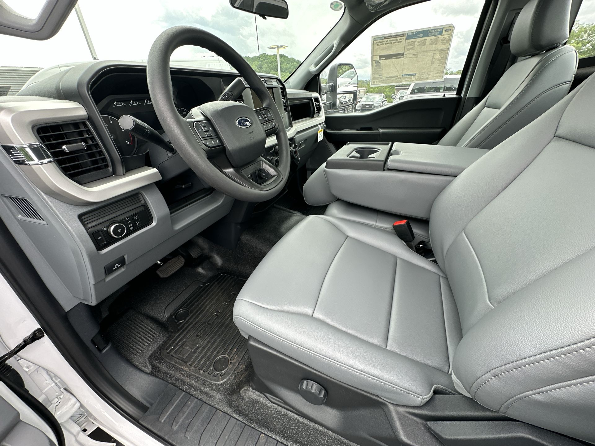 Thumbnail: 2024 Ford  - 13