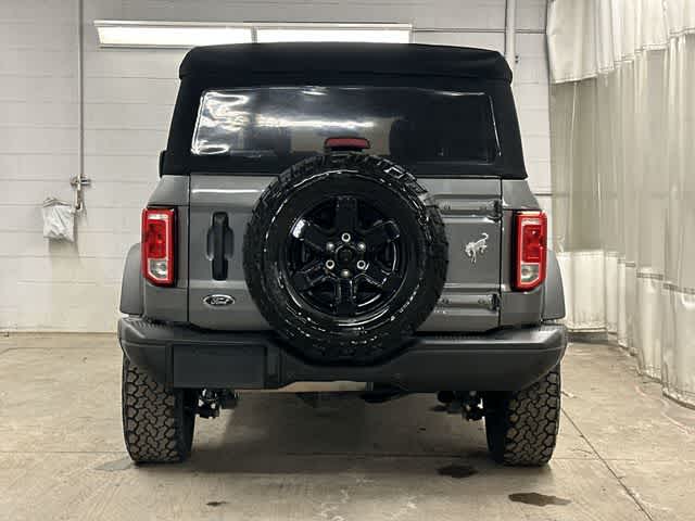 Thumbnail: 2022 Ford Bronco - 4