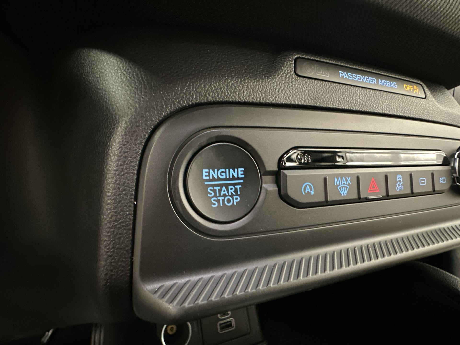 Thumbnail: 2026 Ford Bronco Sport - 10