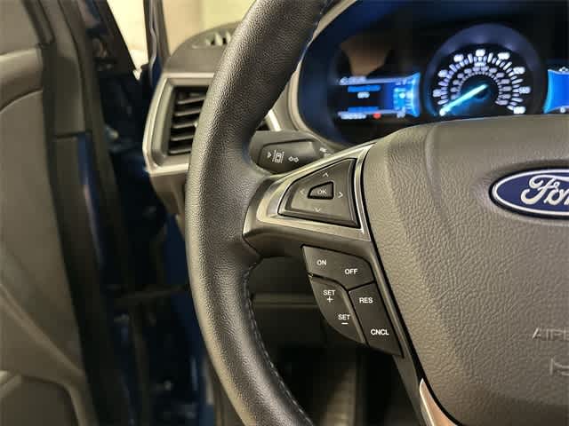 2024 Ford Edge Titanium 8