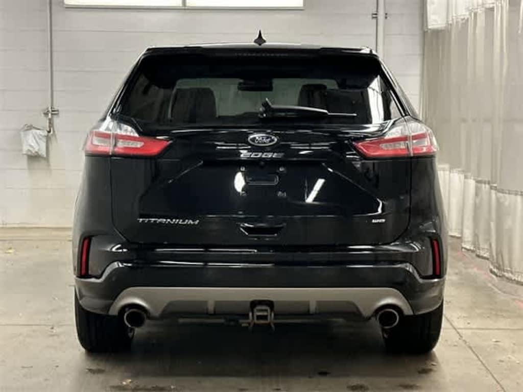 Certified 2021 Ford Edge Titanium SUV