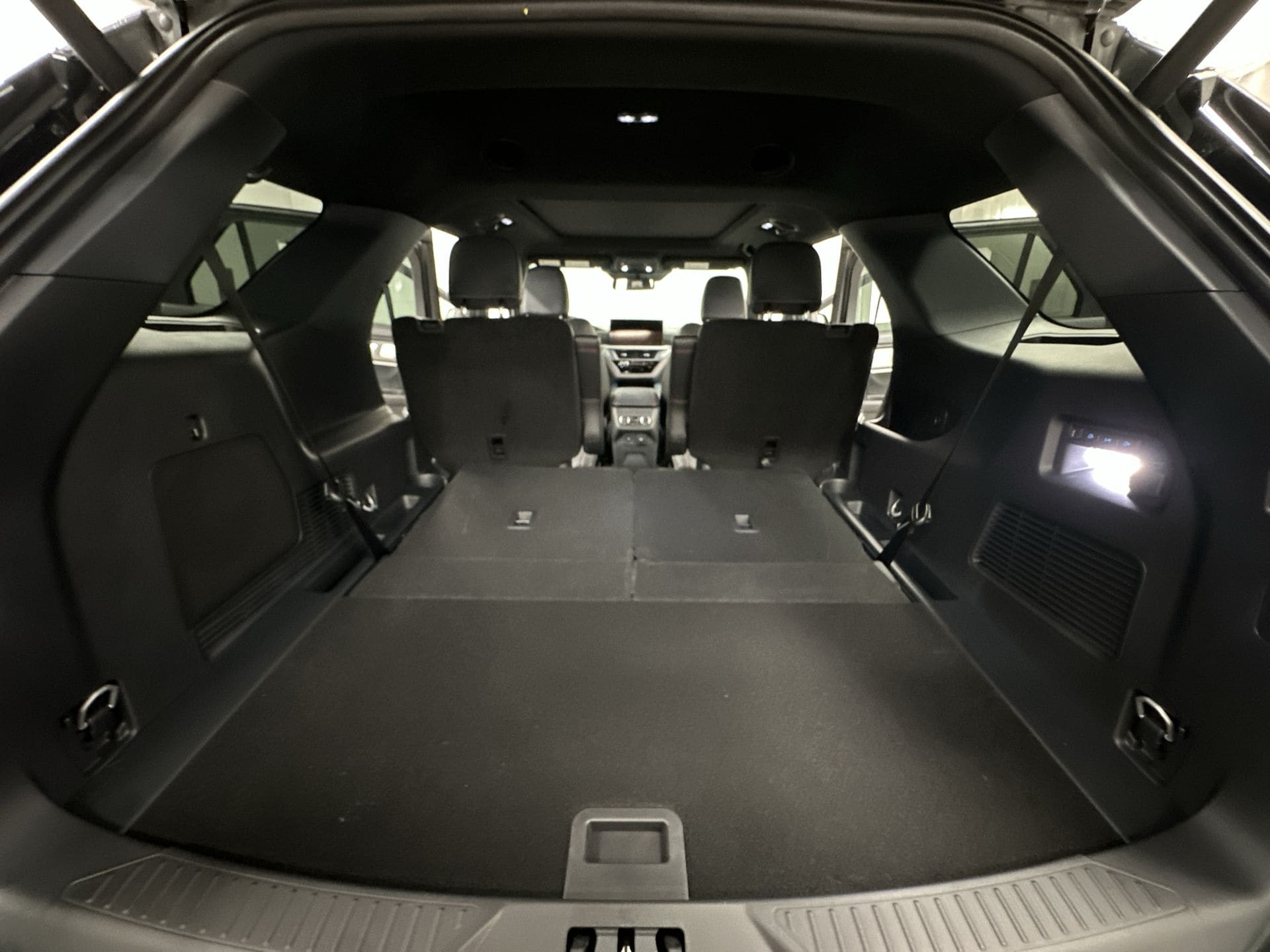 Thumbnail: 2026 Ford Explorer - 27