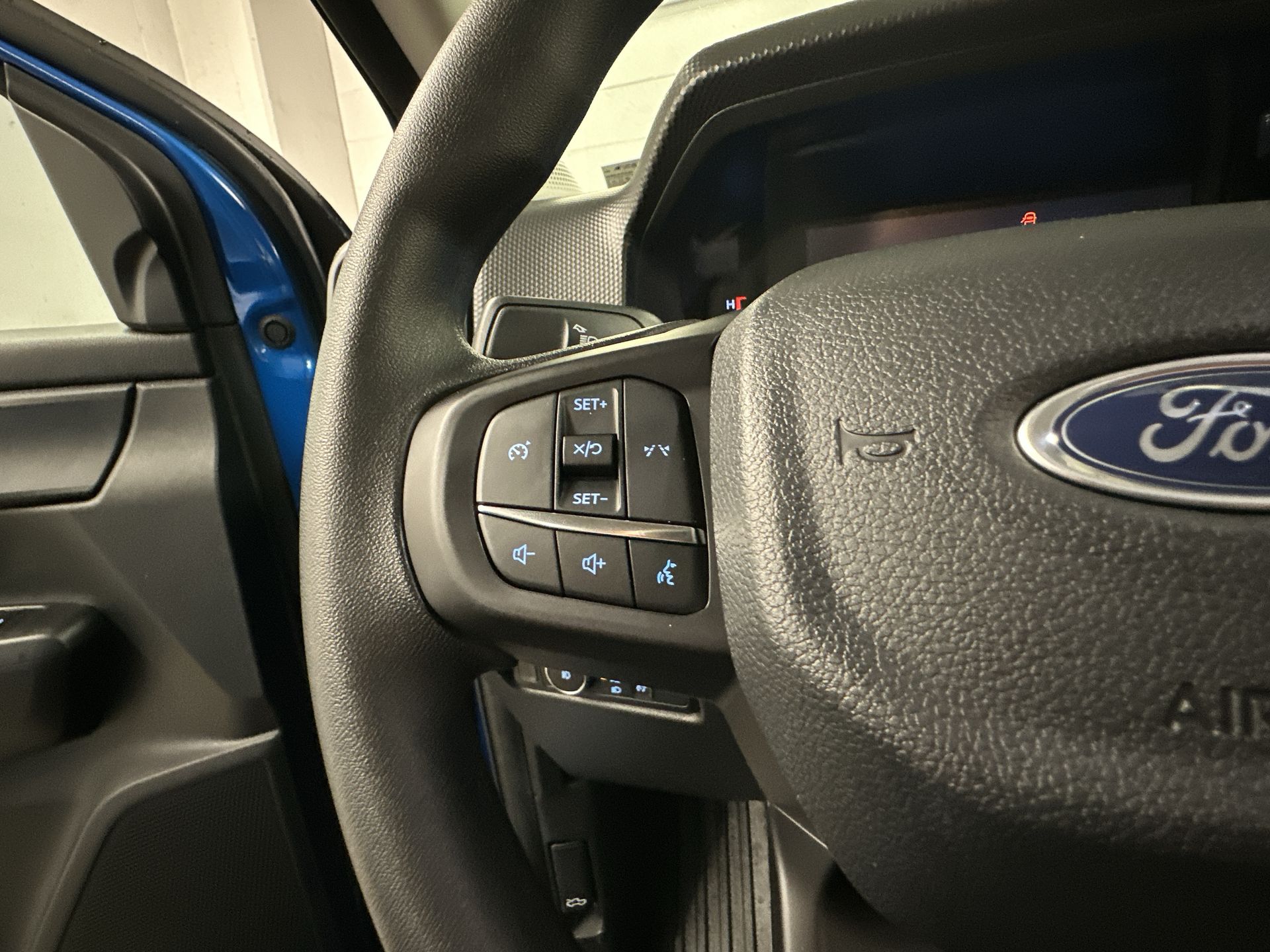 Thumbnail: 2025 Ford Ranger - 8