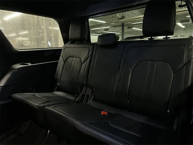 Thumbnail: 2021 Ford Expedition - 21