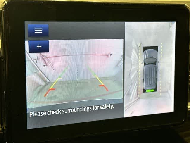 Thumbnail: 2022 Ford Explorer - 14