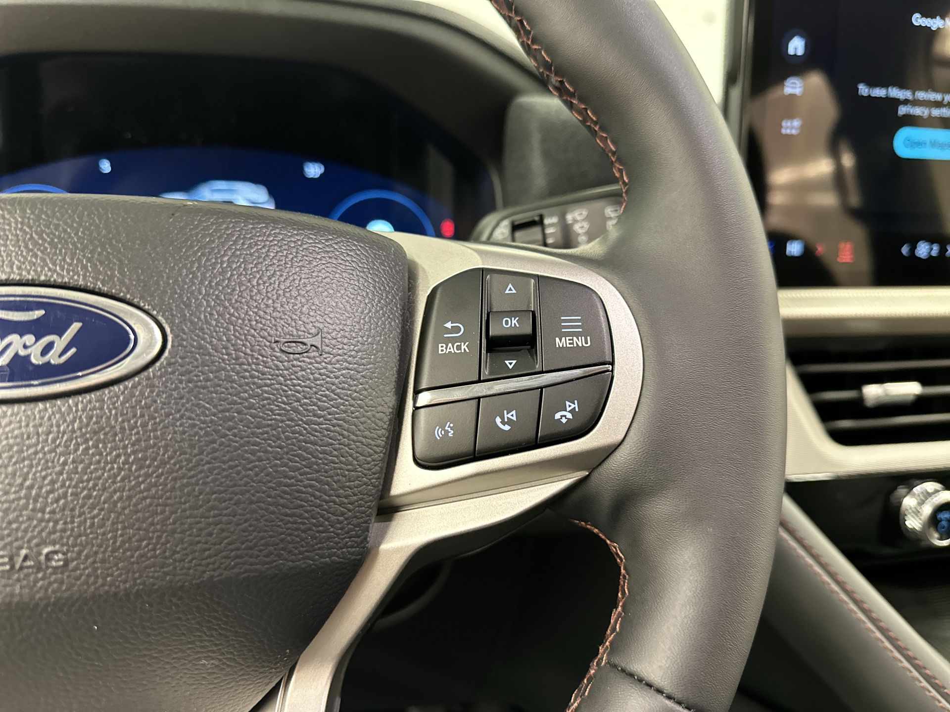 Thumbnail: 2026 Ford Explorer - 9