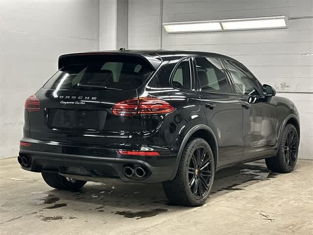 Thumbnail: 2017 Porsche Cayenne - 26
