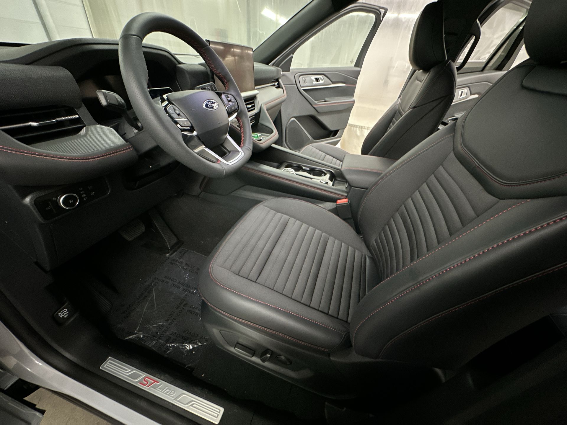 Thumbnail: 2026 Ford Explorer - 16