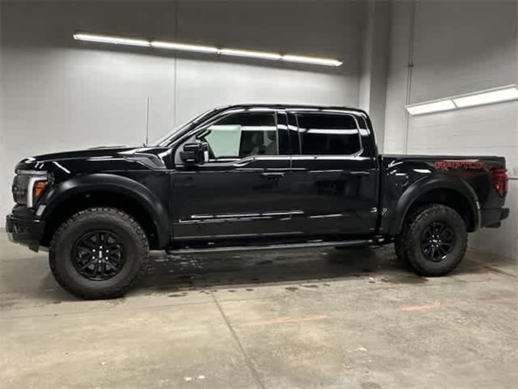 Used 2025 Ford F-150 Raptor Truck