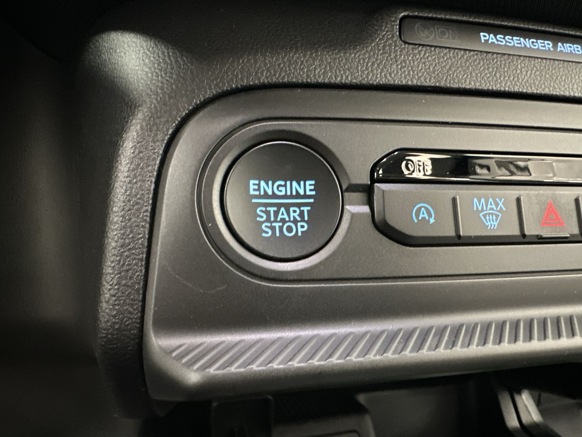 Thumbnail: 2025 Ford Bronco Sport - 11