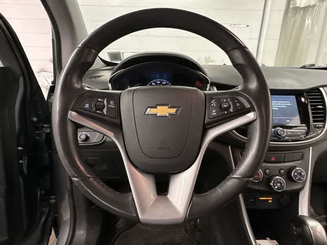 Thumbnail: 2019 Chevrolet Trax - 6