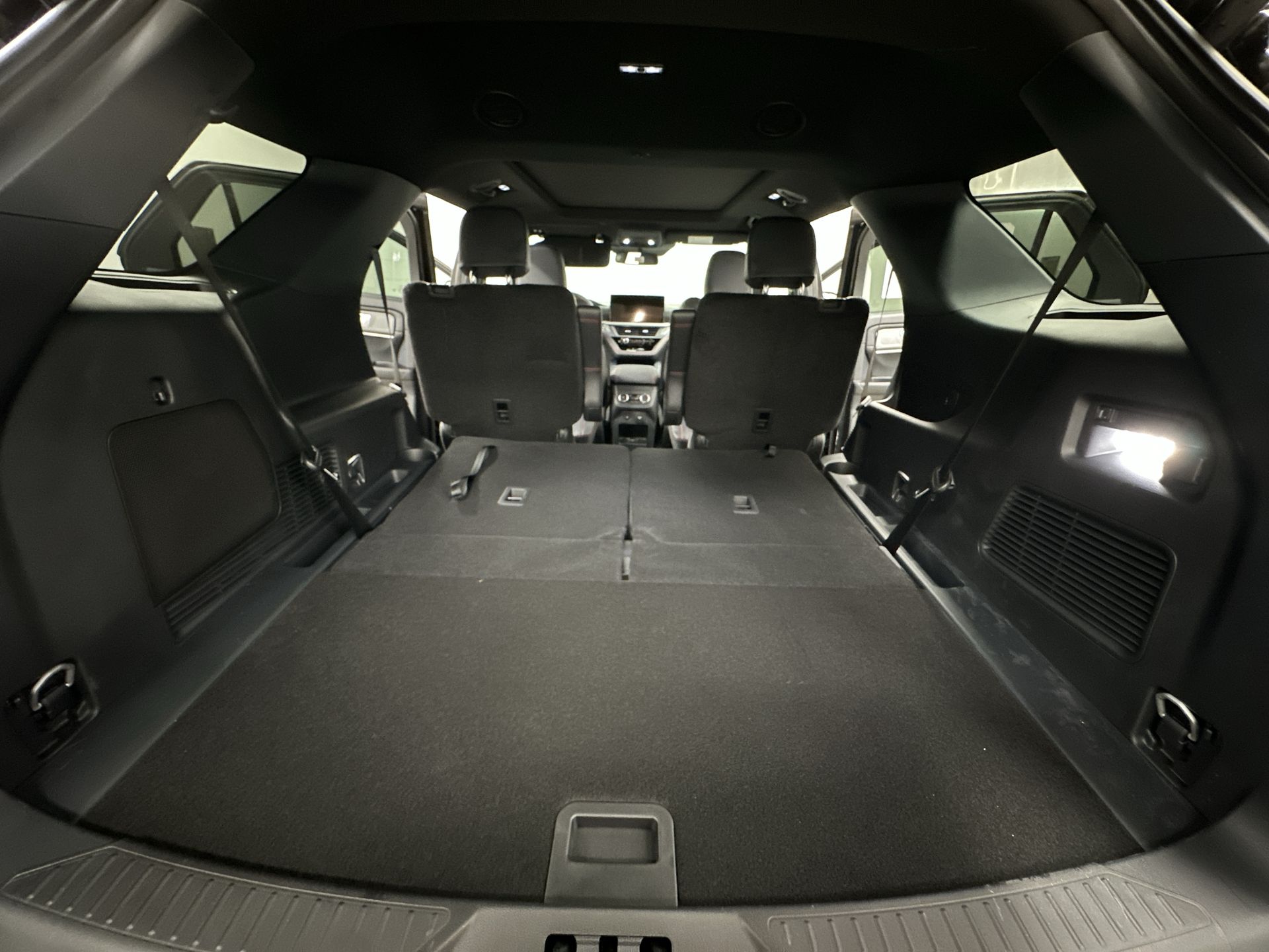 Thumbnail: 2026 Ford Explorer - 27