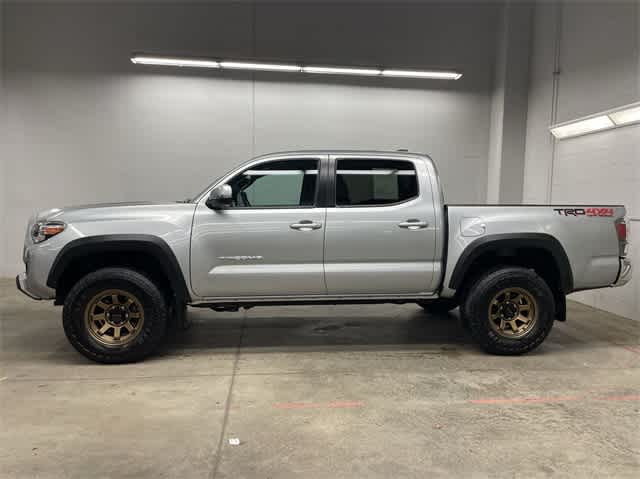 2022 Toyota Tacoma TRD Off-Road 2