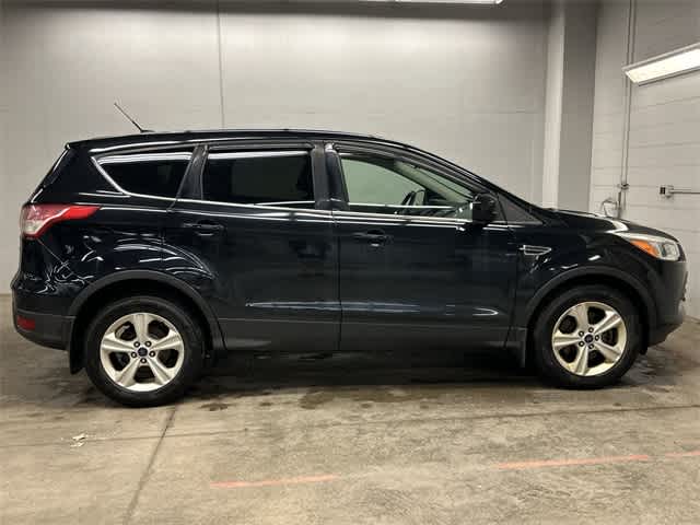 Thumbnail: 2016 Ford Escape - 3