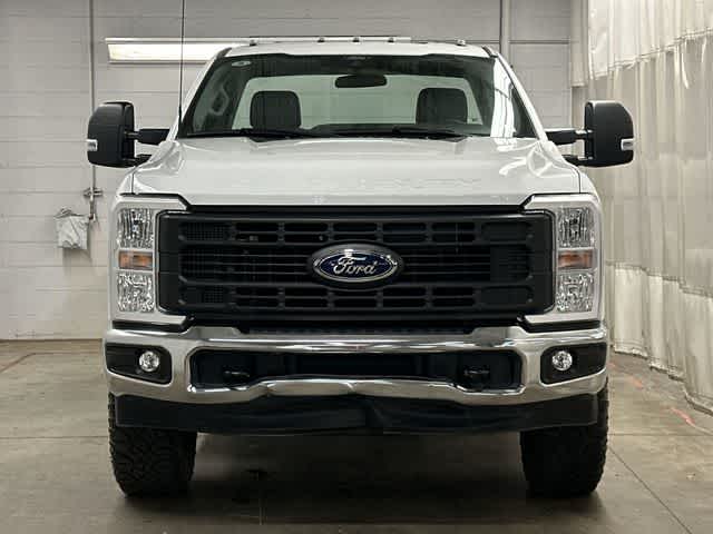 Thumbnail: 2024 Ford Econoline - 20