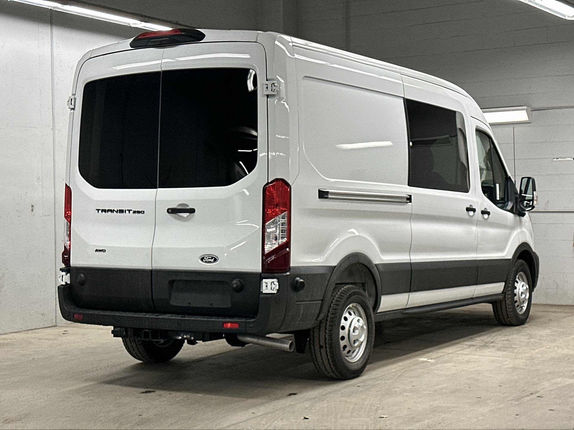 Thumbnail: 2026 Ford Transit Series - 31