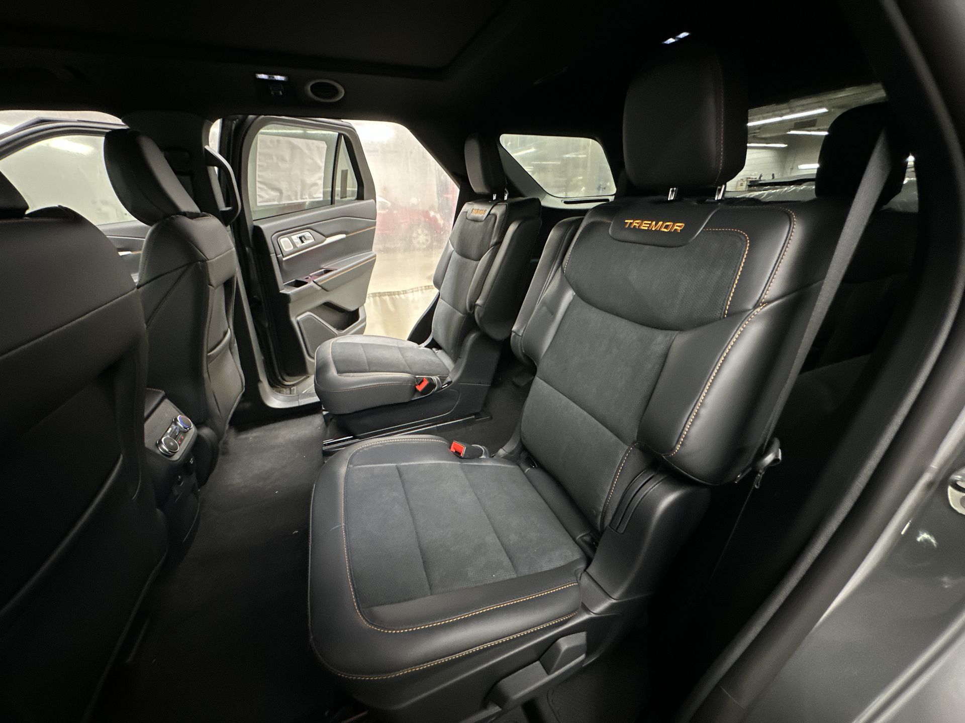 Thumbnail: 2026 Ford Explorer - 18