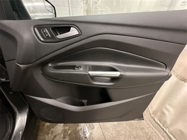 Thumbnail: 2018 Ford Escape - 20