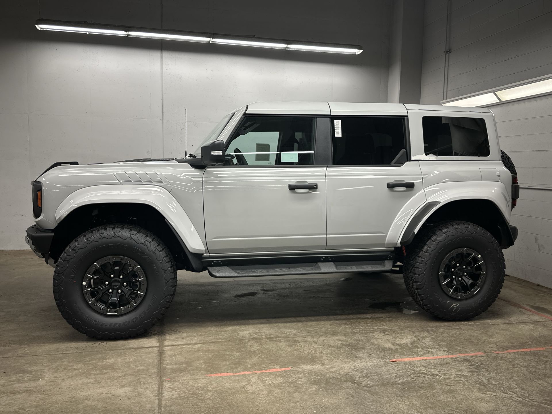 Thumbnail: 2026 Ford Bronco - 2