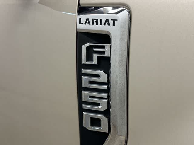 Thumbnail: 2018 Ford Econoline - 28