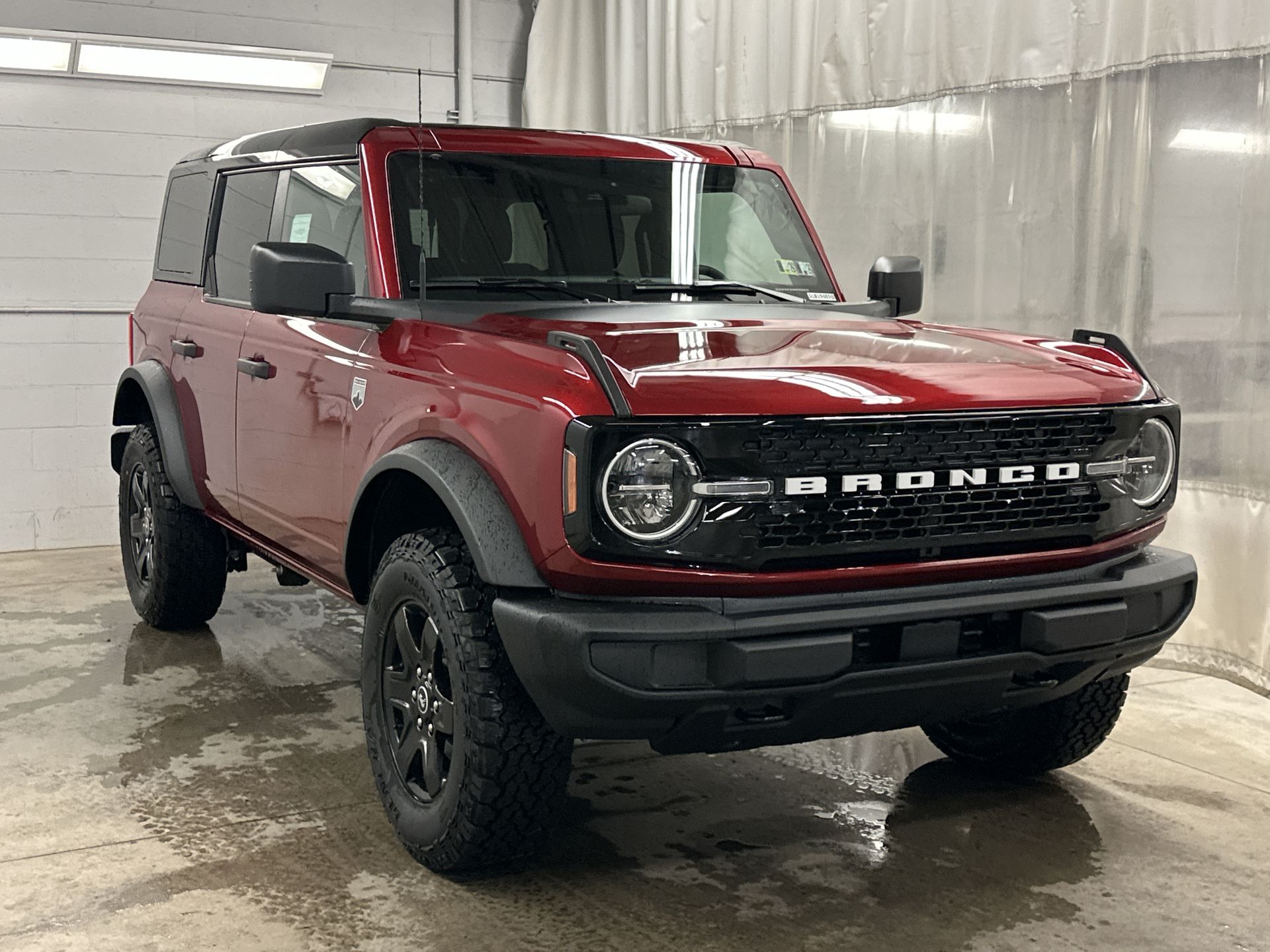 Thumbnail: 2025 Ford Bronco - 30