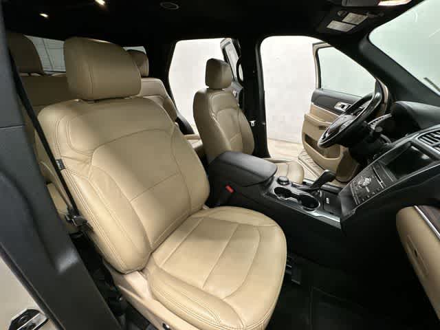 Thumbnail: 2017 Ford Explorer - 24