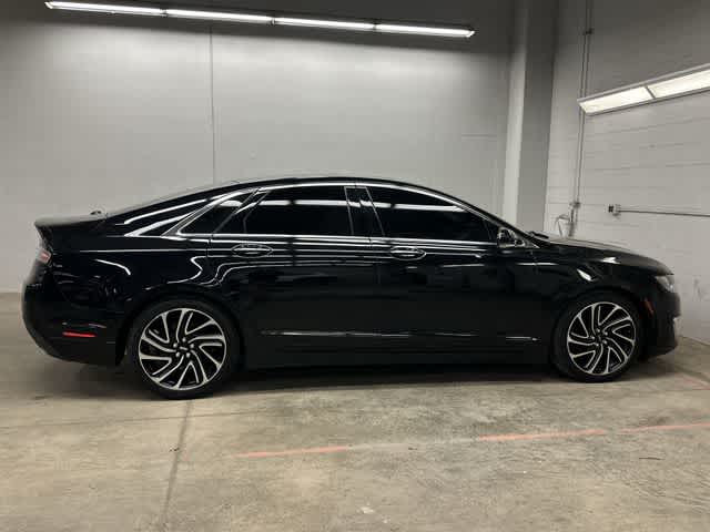 Thumbnail: 2020 Lincoln MKZ - 3