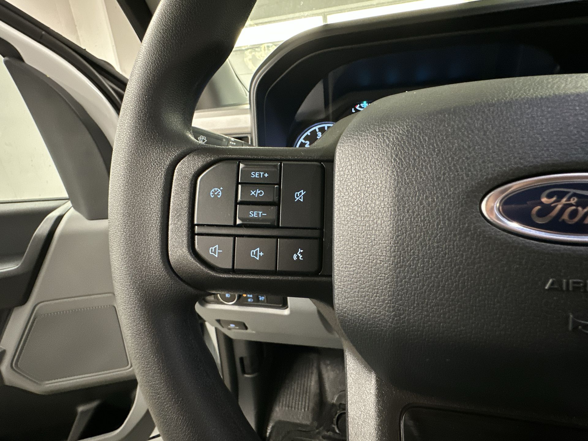 Thumbnail: 2026 Ford Econoline - 8