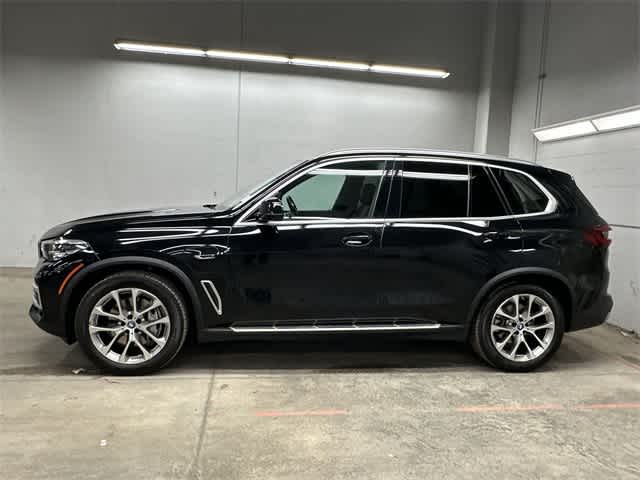 2023 BMW X5 xDrive45e 2