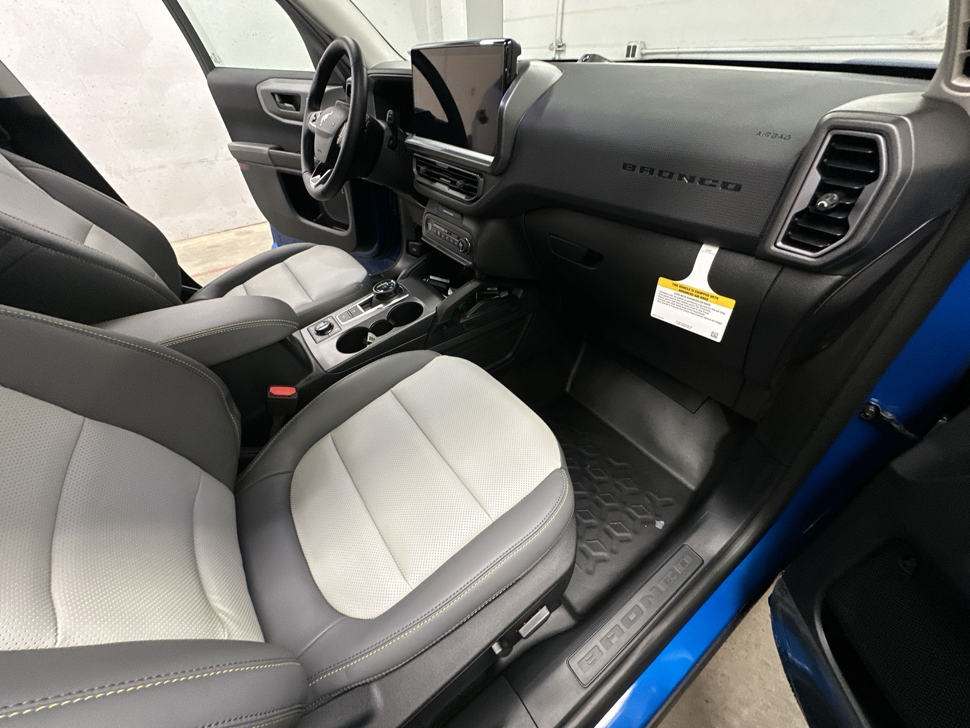 Thumbnail: 2025 Ford Bronco Sport - 21