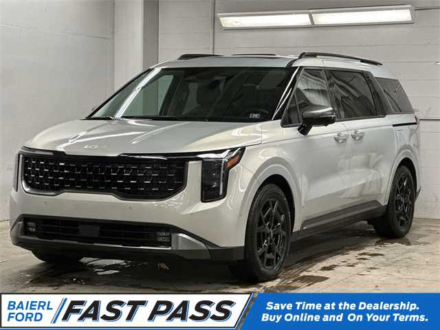 2025 Kia Carnival SX's photo