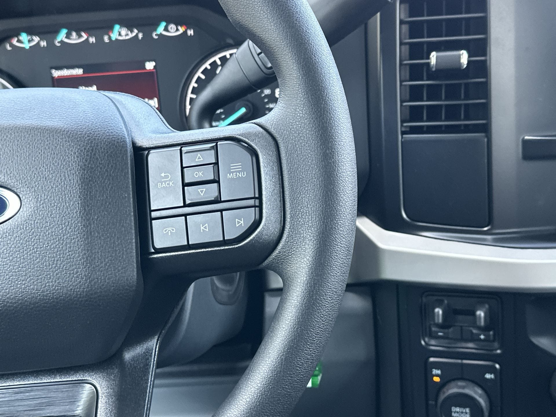 Thumbnail: 2026 Ford Econoline - 9