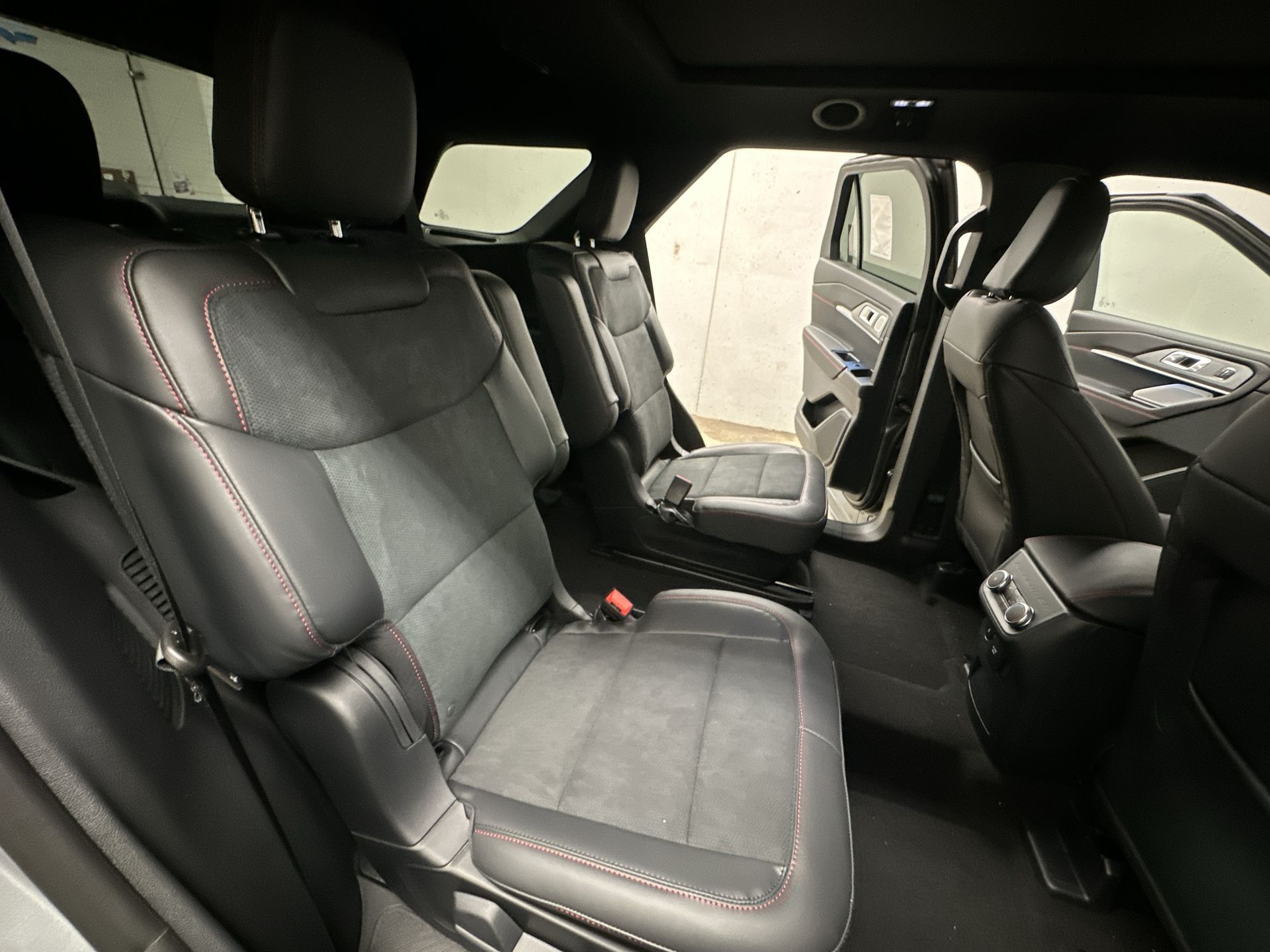 Thumbnail: 2026 Ford Explorer - 24