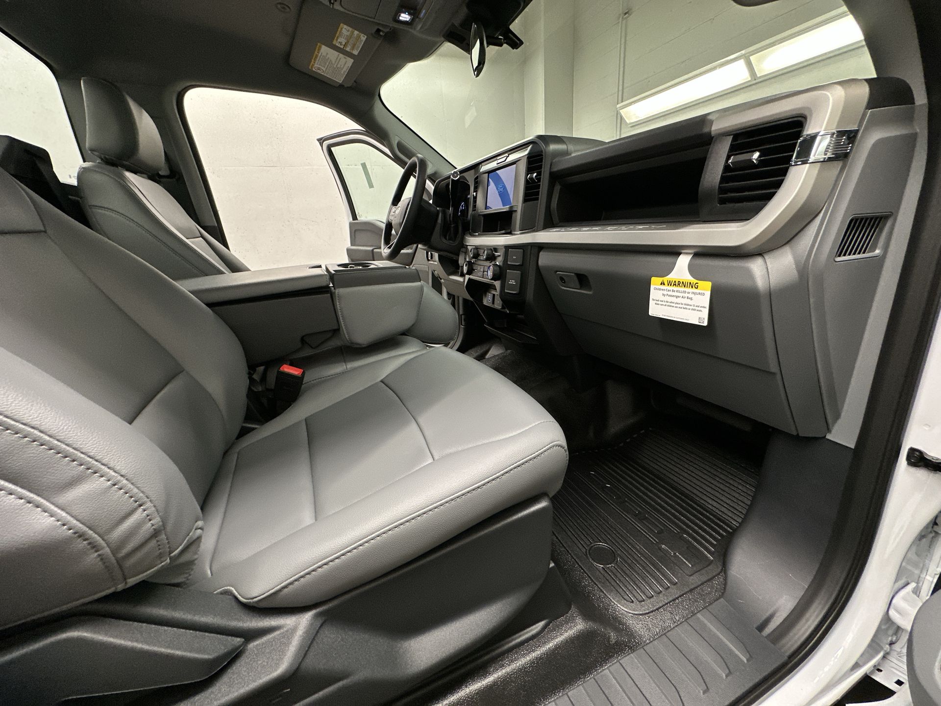 Thumbnail: 2026 Ford Econoline - 17