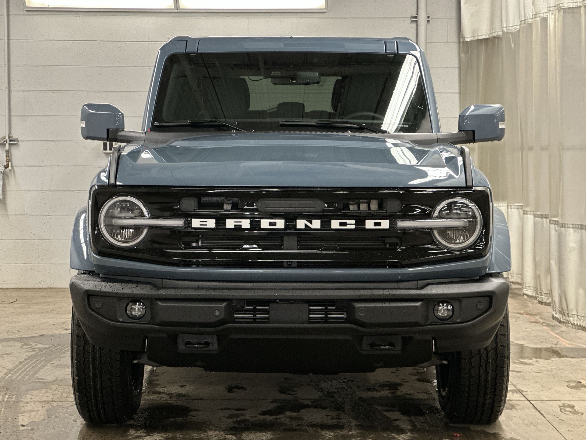 Thumbnail: 2025 Ford Bronco - 29