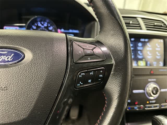 Thumbnail: 2019 Ford Explorer - 10