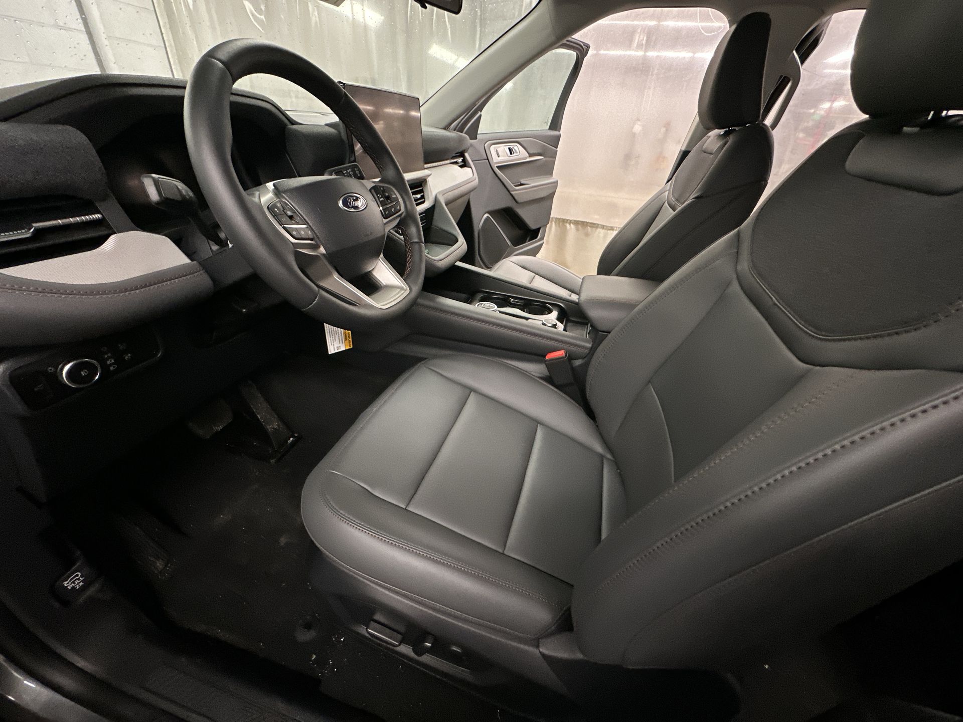 Thumbnail: 2026 Ford Explorer - 16