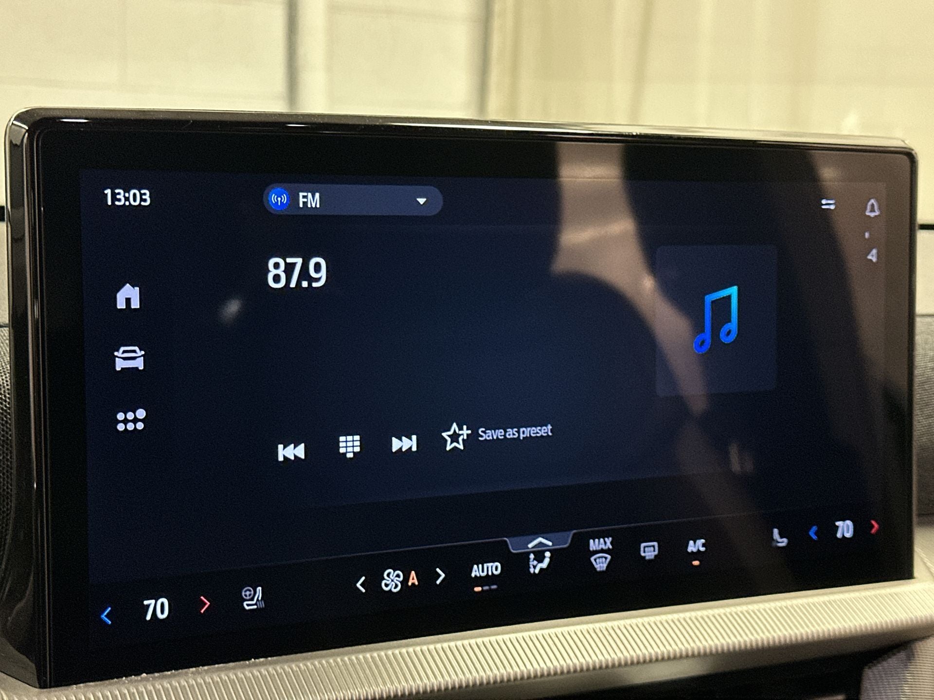 Thumbnail: 2025 Ford Explorer - 12