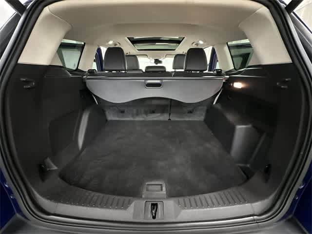 Thumbnail: 2016 Ford Escape - 25