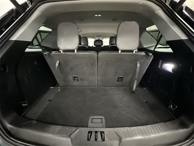 Thumbnail: 2022 Ford Explorer - 23