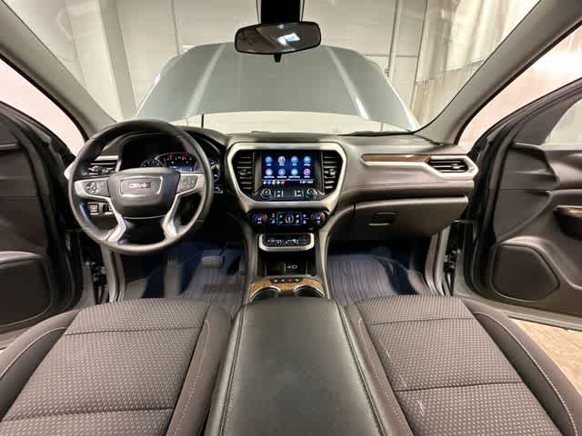 Thumbnail: 2023 GMC Acadia - 21