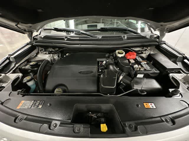 Thumbnail: 2015 Ford Explorer - 26