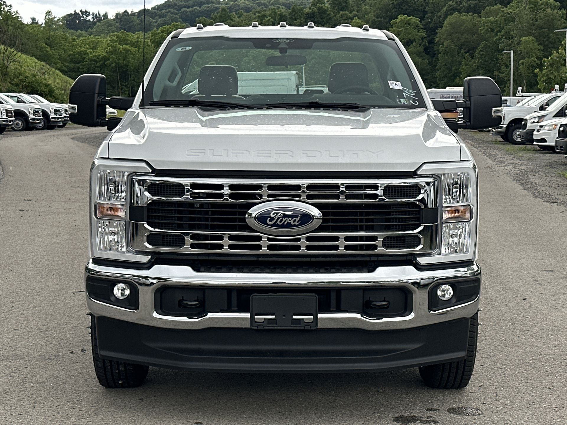 Thumbnail: 2025 Ford Econoline - 23