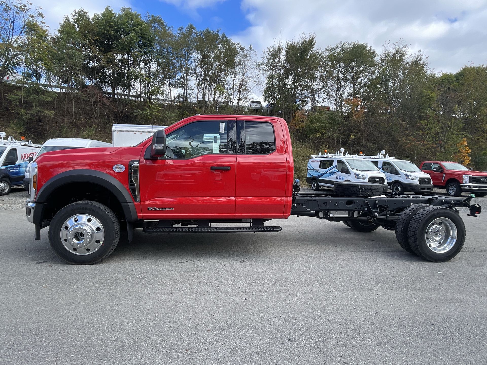 2024 Ford F-550 XLT photo 2