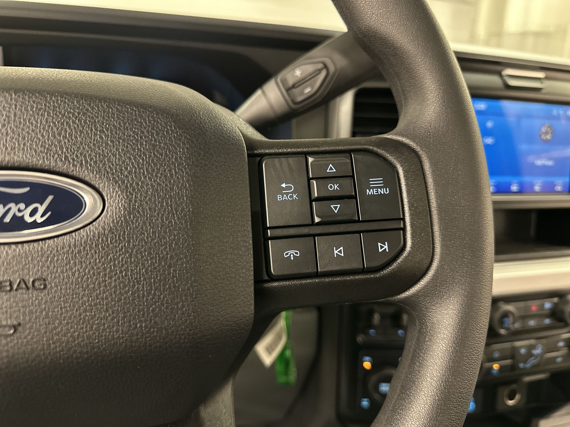 Thumbnail: 2026 Ford Econoline - 9